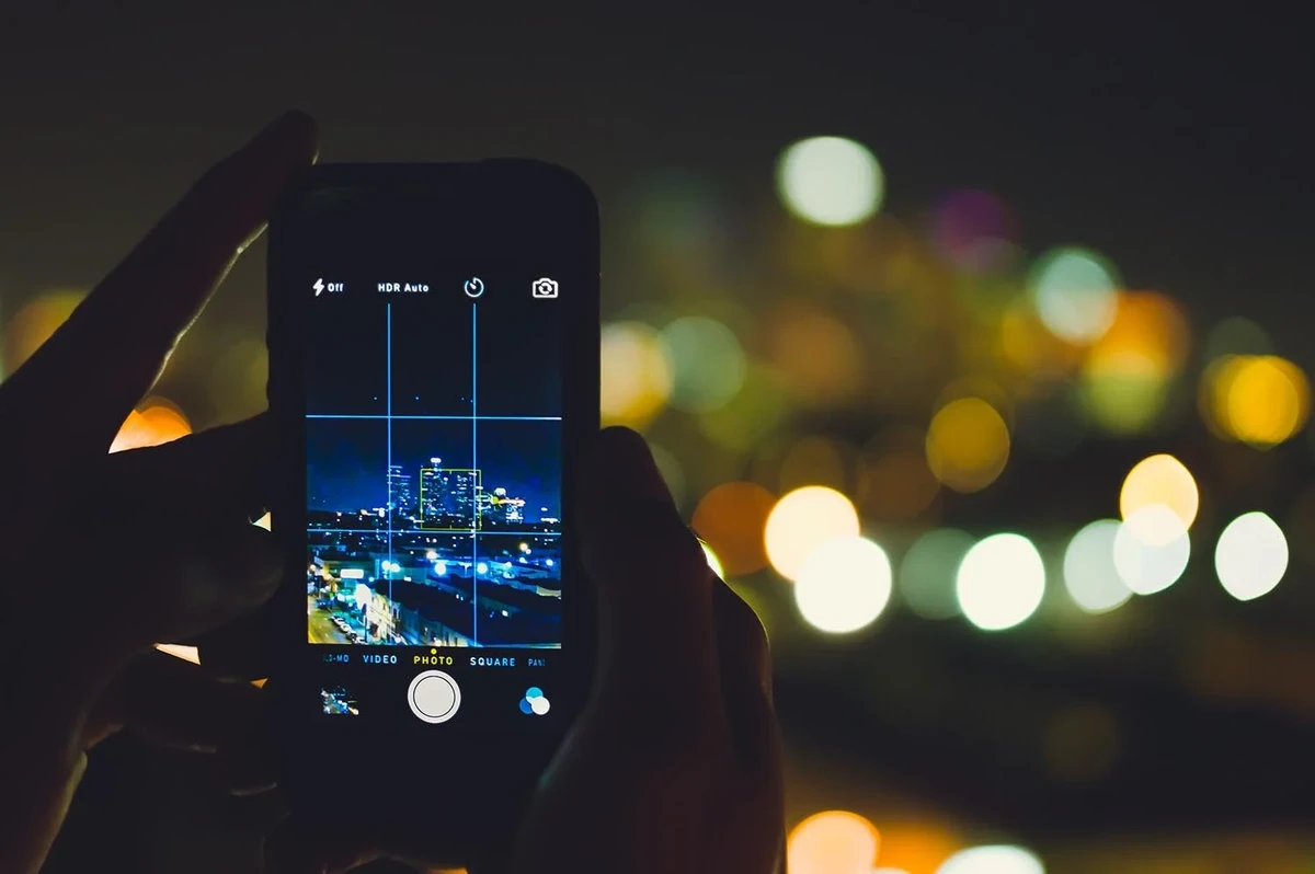 faq - Smartphone Photography Lighting Tips to Capture Perfect Shots