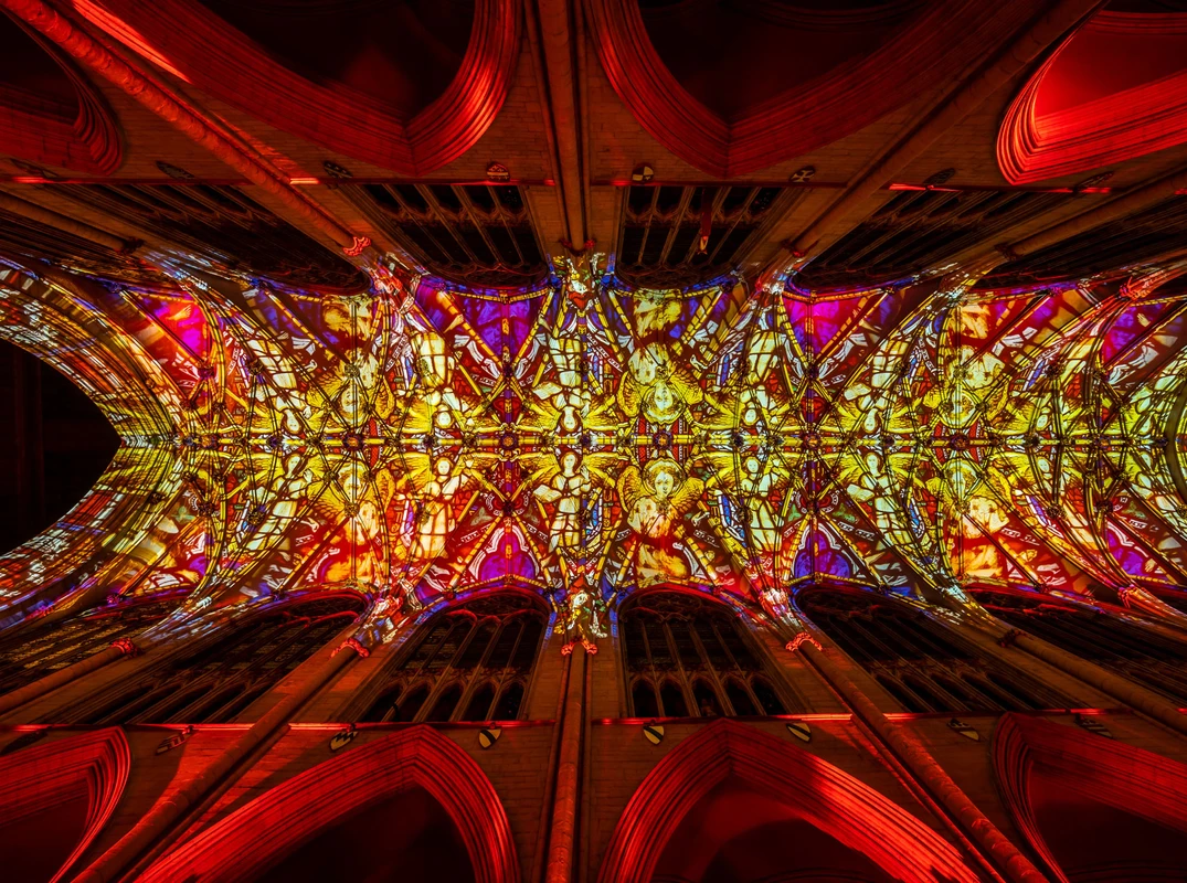 faq - Why Symmetry Is Key in Photography for Visual Harmony