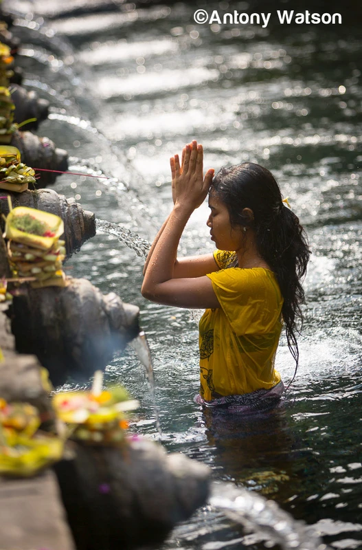 travel-photography-as-a-bridge-between-cultures - How Cultural Sensitivity Shapes Ethical Travel Photography
