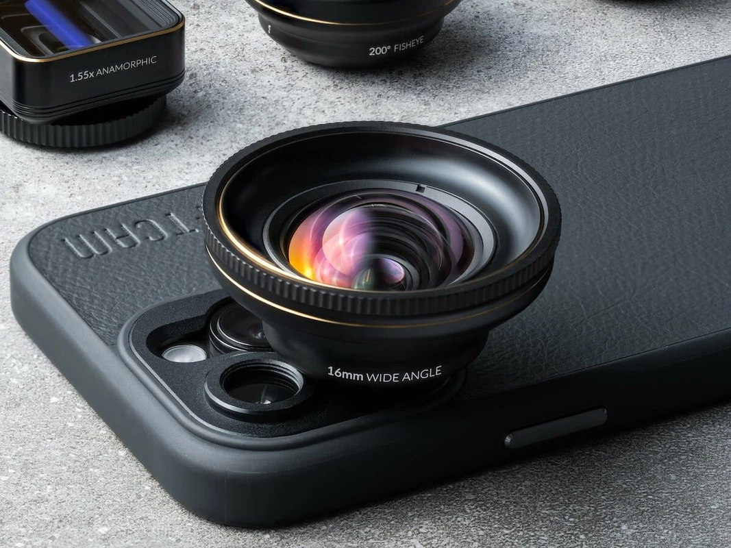 future-trends-in-smartphone-lens-and-imaging-techn - How Smartphone Lenses Improve Image Quality with AI & Sensors