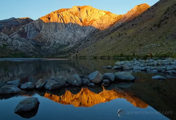 what-post-processing-workflows-enhance-reflections - How to Capture Reflections for Stunning Smartphone Travel Photos