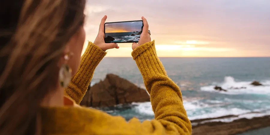 Minimalist Smartphone Photography Tips for Travelers