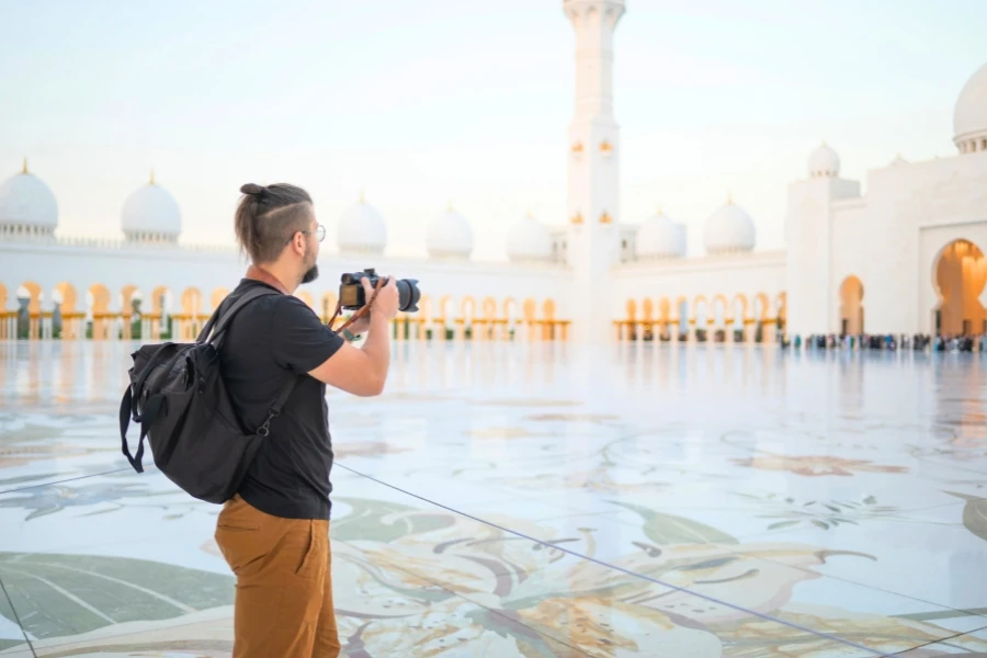 Mosque Photography Etiquette: How to Shoot Respectfully