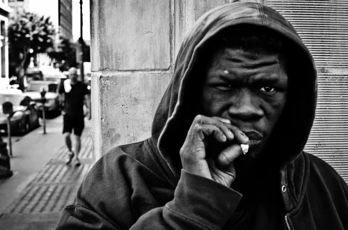 Smartphone Street Photography Etiquette: Ethical Best Practices