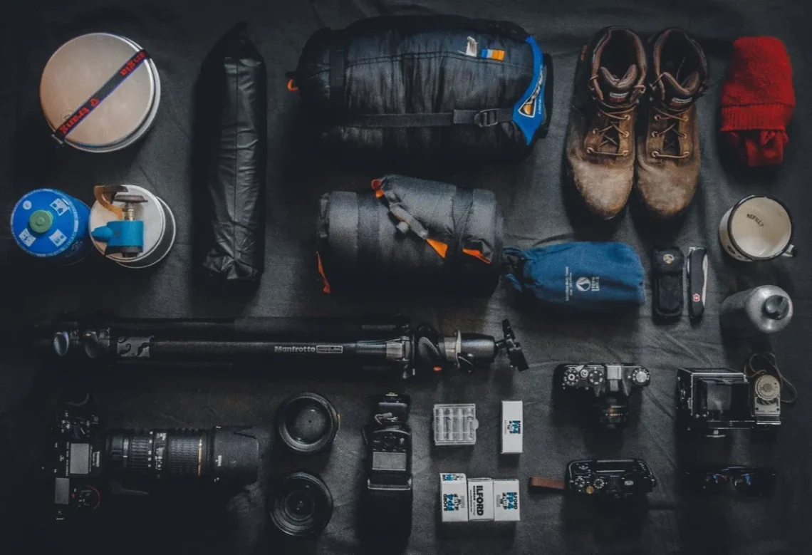 Essential Night Photography Kit for Smartphone Travelers