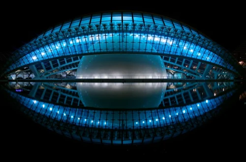 How to Create Symmetry in Photoshop: A Non-Destructive Guide